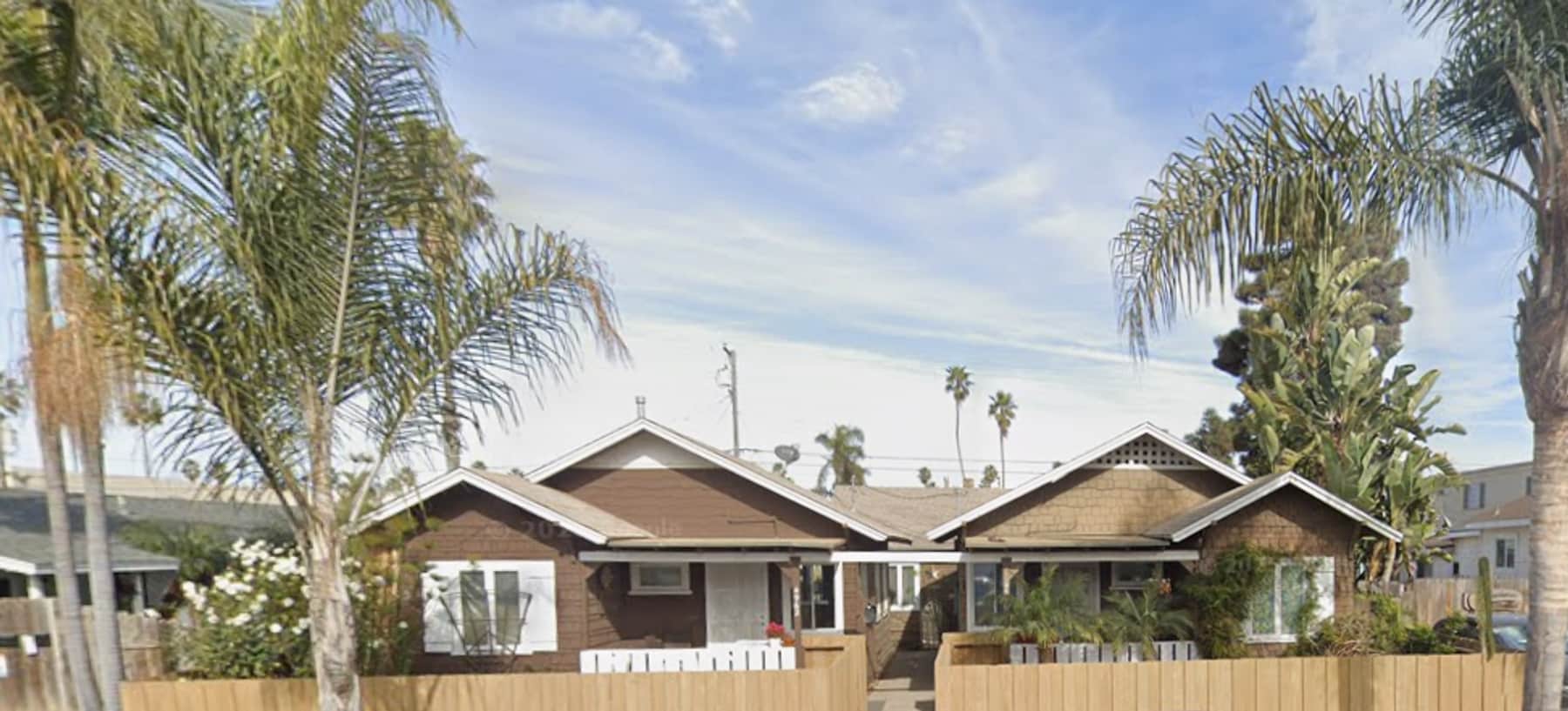 Photo - 4960 Narragansett Ave Unidad 4964