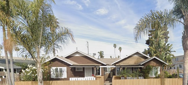 Building Photo - 4960 Narragansett Ave Unit 4964