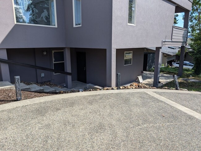 Photo - 83 Swinomish Dr