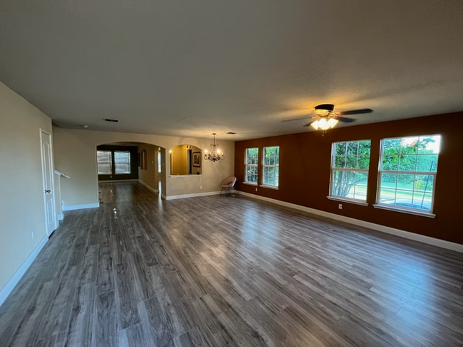 Photo - 1668 Princess Ln