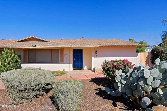 6203 N 12th Pl Unit 2