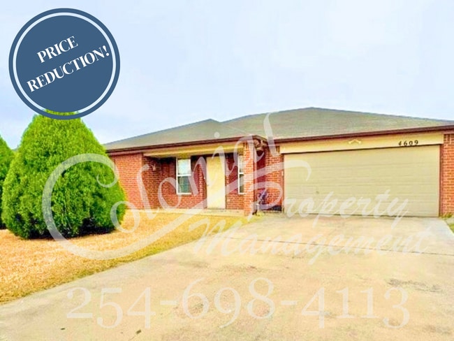 Building Photo - AVAILABLE SOON! Rental