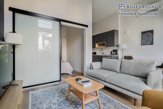 Photo - 2245 NW 56th St Unidad FL2-ID980