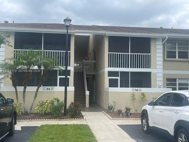 Building Photo - 1548 SE Royal Green Cir Unit 108