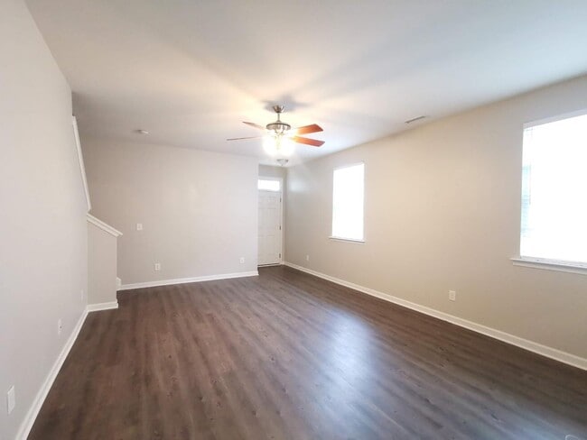 Photo - 2020 Remington Oaks Cir