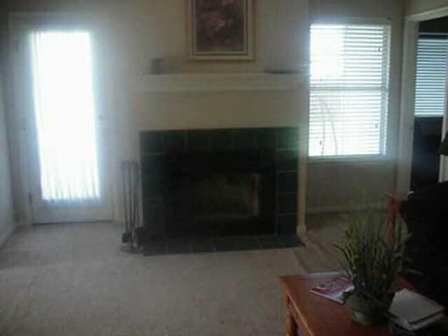 112 Harvest Ln
