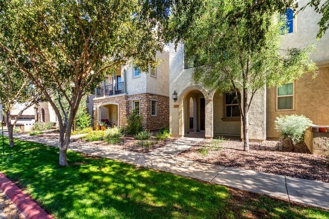 Photo - 2746 S Harmony Ave