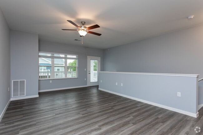 2BR, 2BA