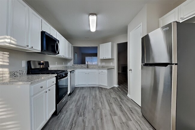 Photo - 2203 Longleaf Pines Ln