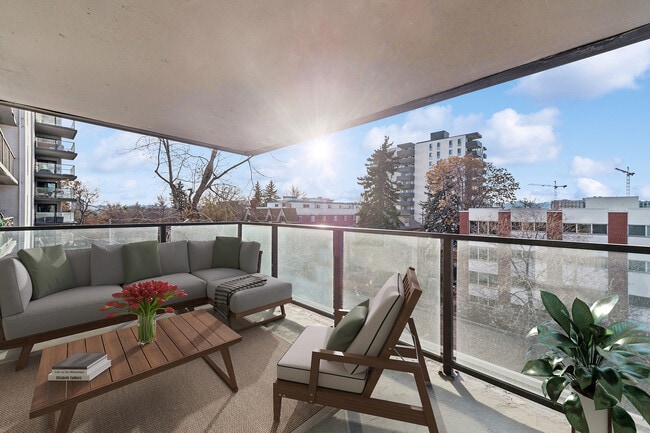 2BR x 2BA with Mountain View Floorplan - Balcony