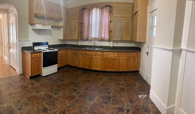 Photo - 716 N Washington St
