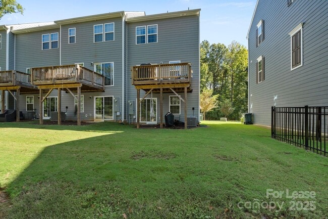 Photo - 4113 Edenborn Ln