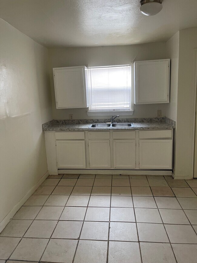 Photo - 4802 Dove Springs Dr