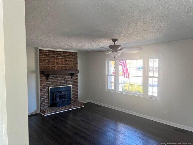 Photo - 805 Appalachin Dr