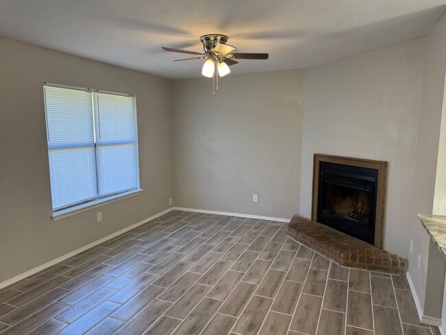 Photo - 1779 Stoneridge Dr