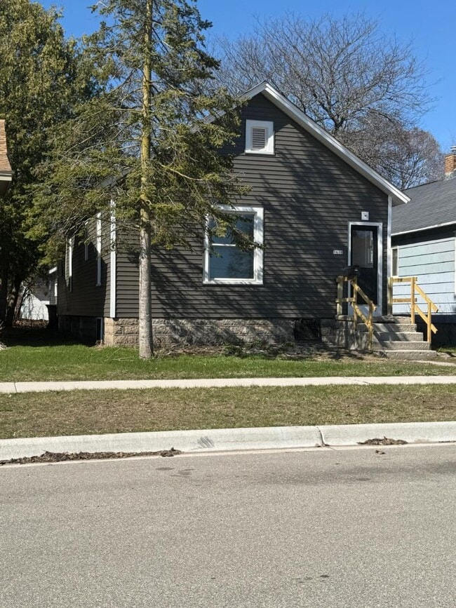 Photo - 1610 15th Ave