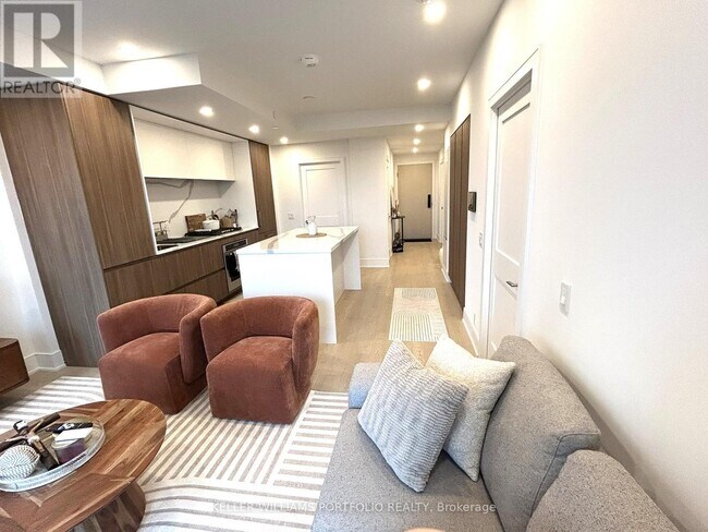 Photo - 1 Hillsdale Ave W Unit 509