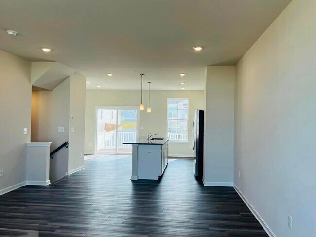 Photo - 218 Telluride Way