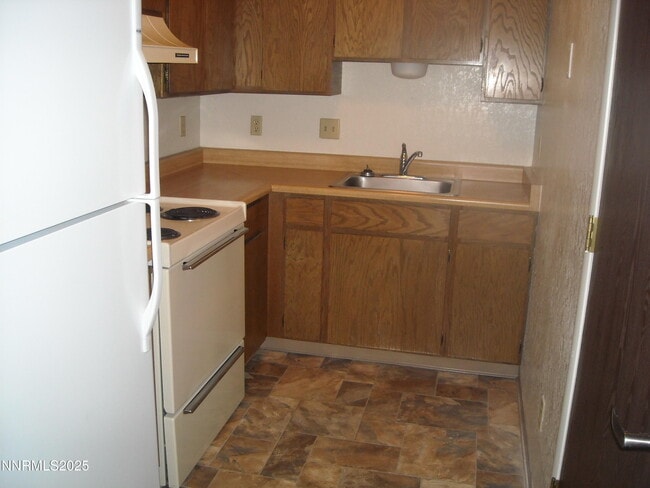 Photo - 1420 Grimes St Unit 10