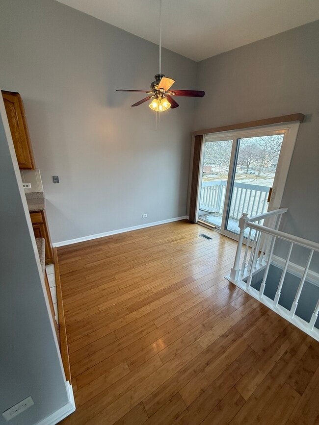 Photo - 1010 Hayes Ct Unit 1010