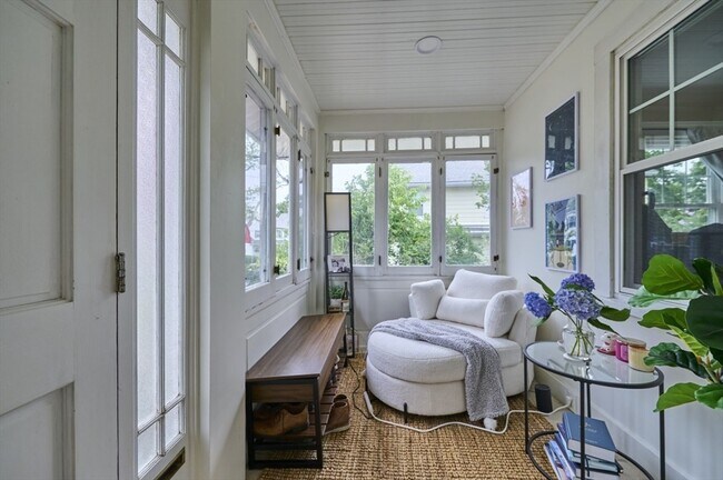 Photo - 41 Lynde Ave
