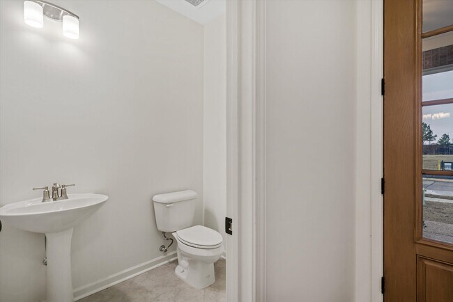 Photo - 300 Maple St