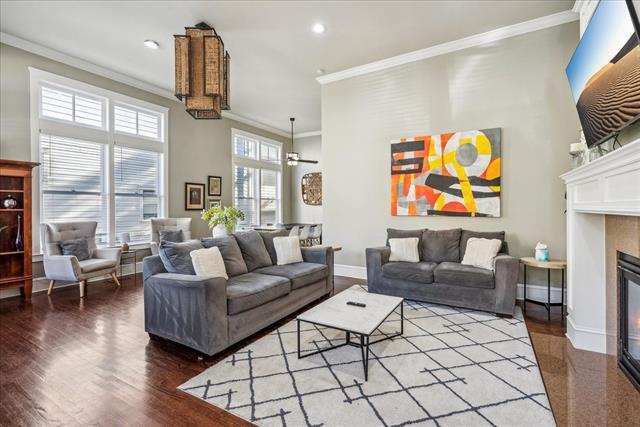 Photo - 2618 Thomas Ave