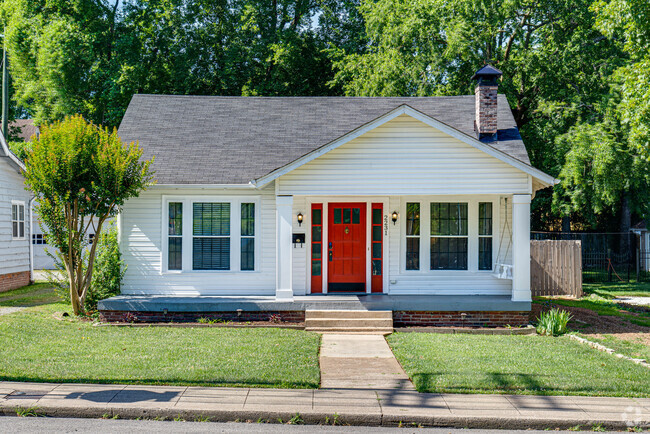 Building Photo - 2231 Blair Blvd Rental