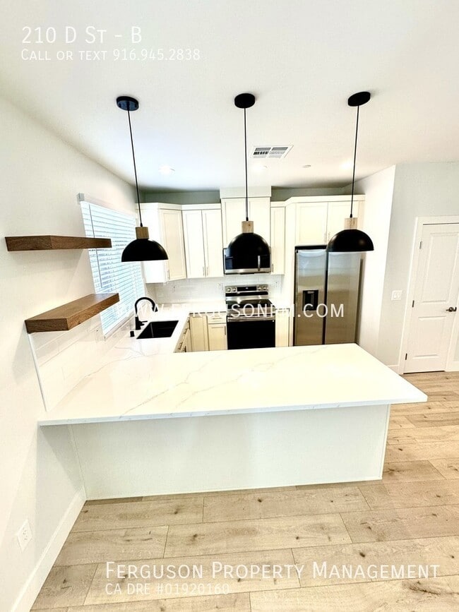 Photo - 210 D St Unit B