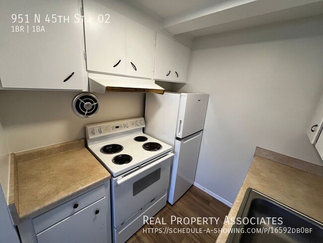 Photo - 951 N 45th St Unit 02