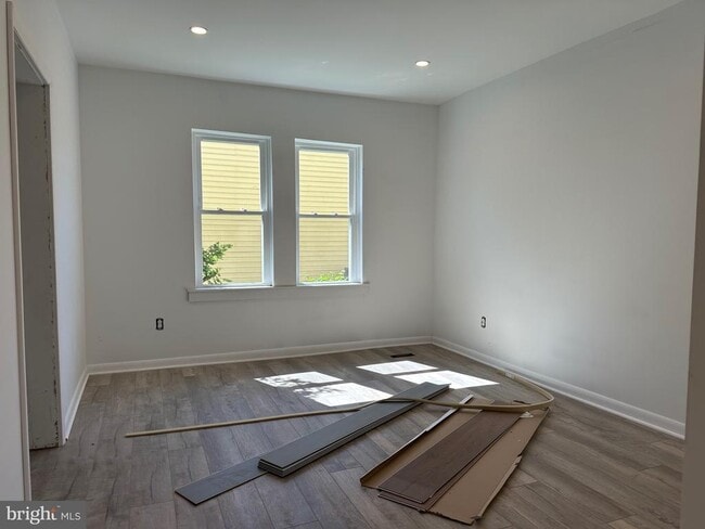 Photo - 319 W Ridge Pike Unit 100