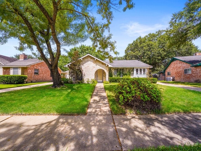 Photo - 21106 Park Villa Dr