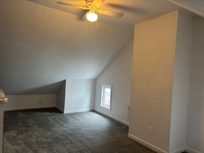 Photo - 36 W Simpson St