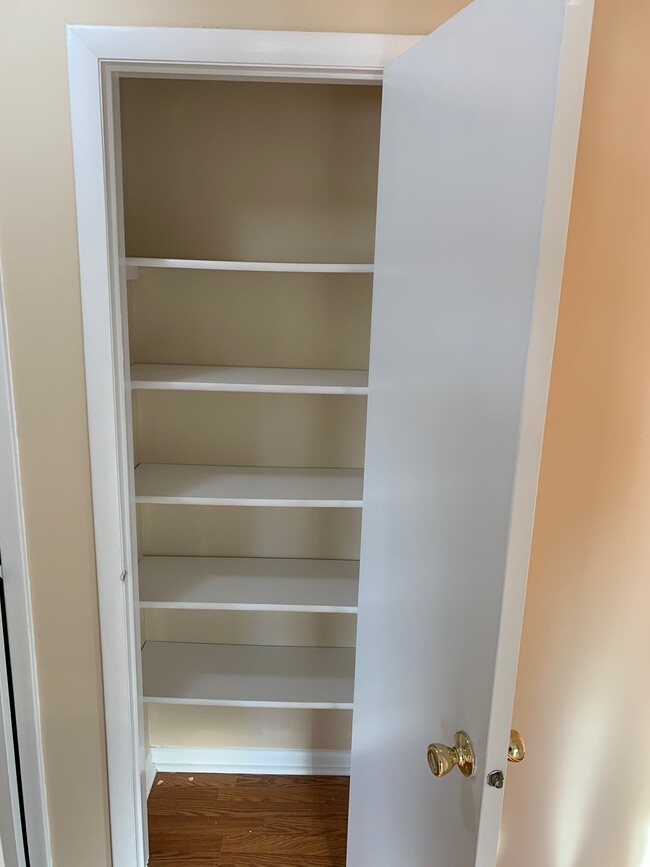 1006 Ravens Crest Dr Condo Condo for Rent in Plainsboro, NJ