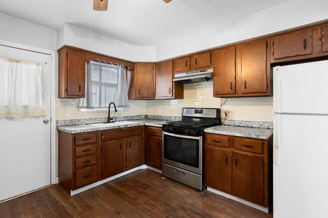 Photo - 4031 Vistula Rd