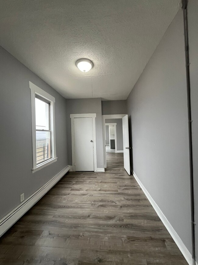 Photo - 97 Stevens Ave Unit 3L