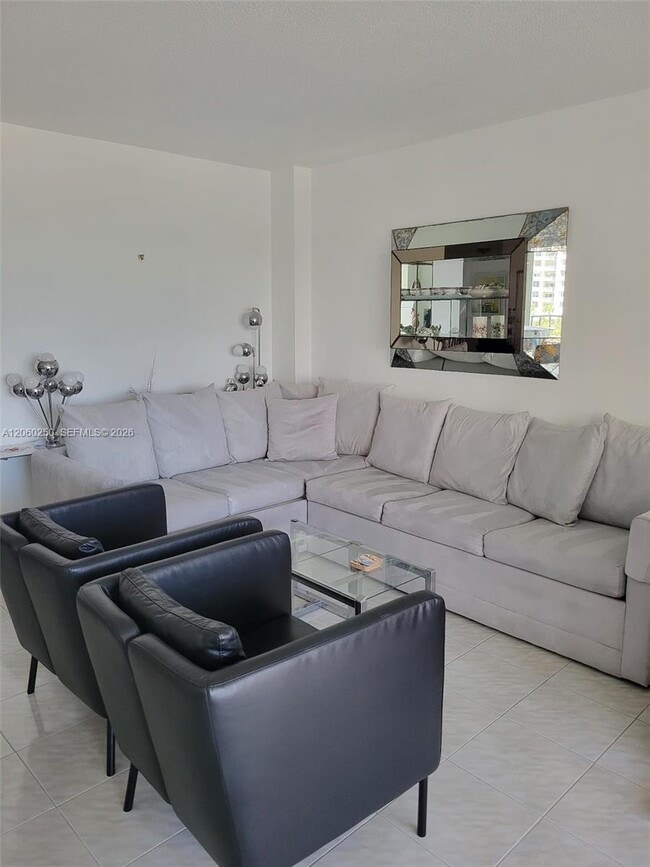 Photo - 220 Kings Point Dr Unit 606
