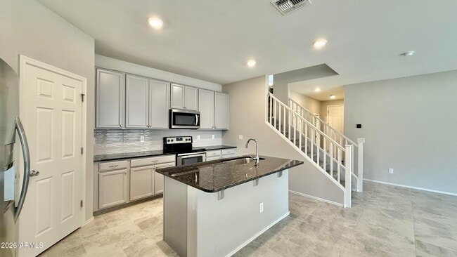 Photo - 1132 S Amulet