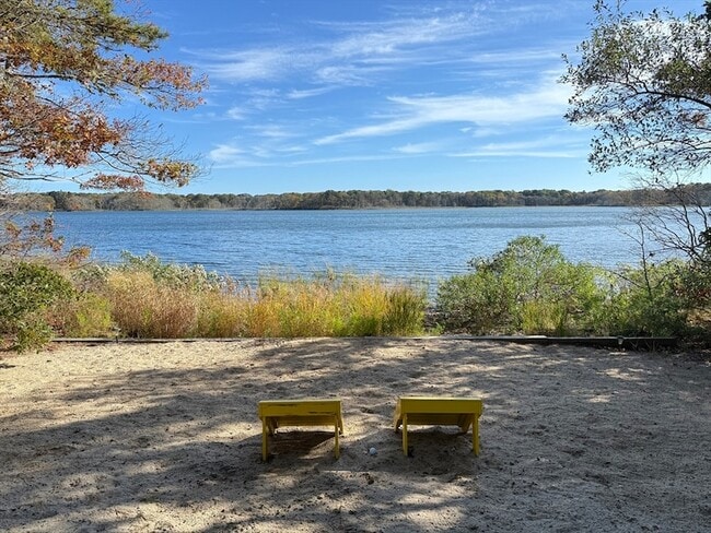 Photo - 28 Swan Lake Rd