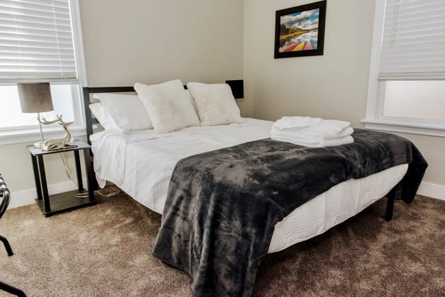 Photo - 37 W Robert Ave