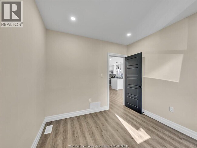Photo - 1568 York St