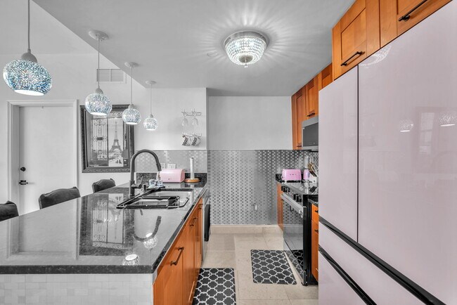 Photo - 4100 Salzedo St Unit 519