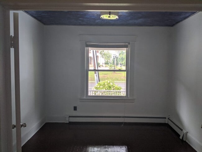 Photo - 17 Somerset St