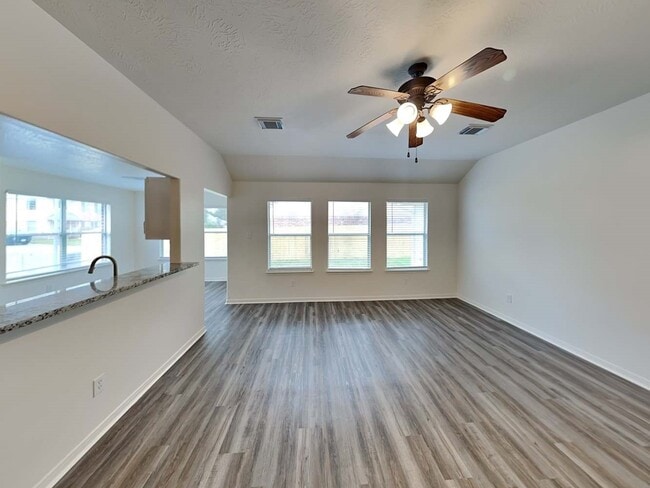 Photo - 21742 Texian Ct