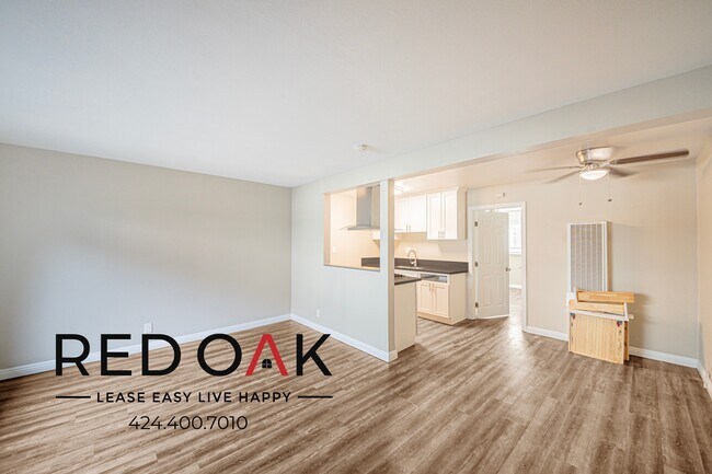 Photo - ~$1,000 OFF~ Stunning One Bedroom with Sun... Unit 4