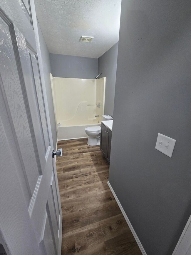 Photo - 2 Bedroom, 1 Bath, newly renovated