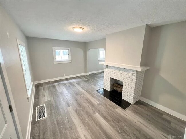 Photo - 767 Greenlawn Ave