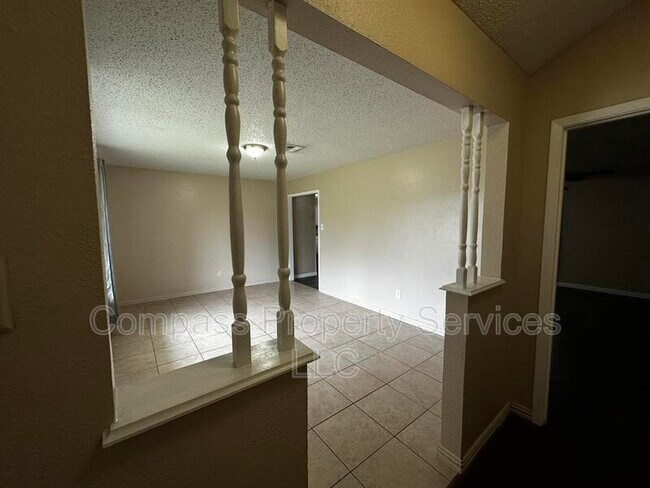 Photo - 179 Weldon Dr