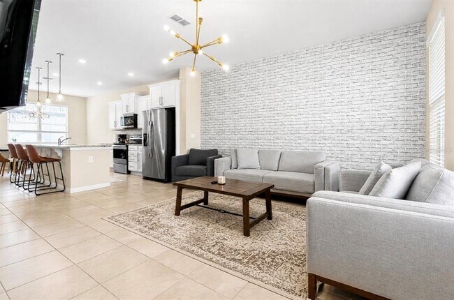 Photo - 2665 Mead Ave