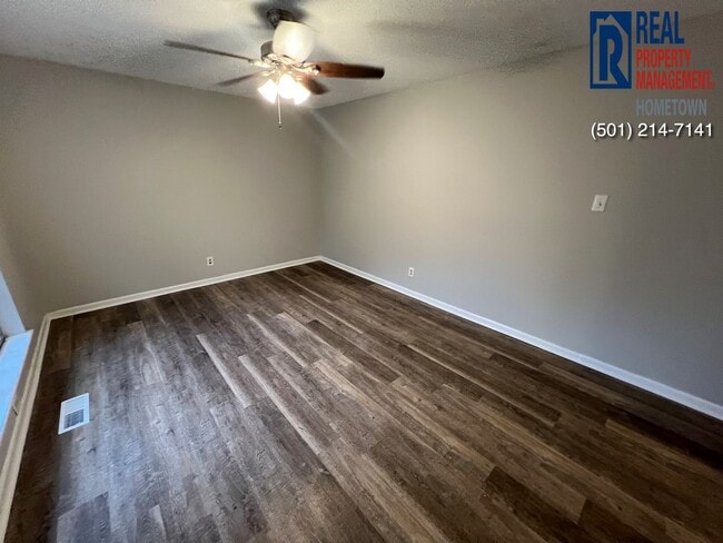 Photo - 6901 Archwood Dr